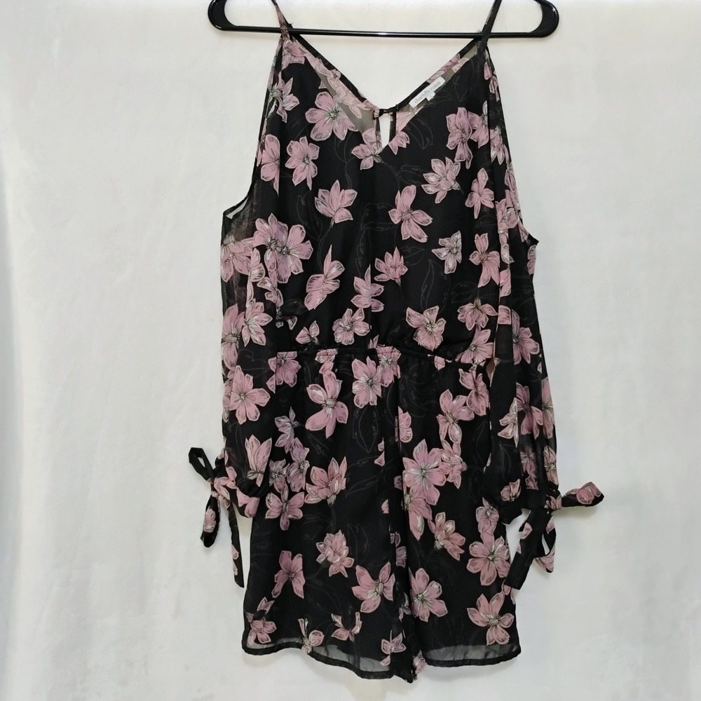 Charlotte Russe Small Floral Cold Shoulder Romper Black Purple Pink One Piece Y